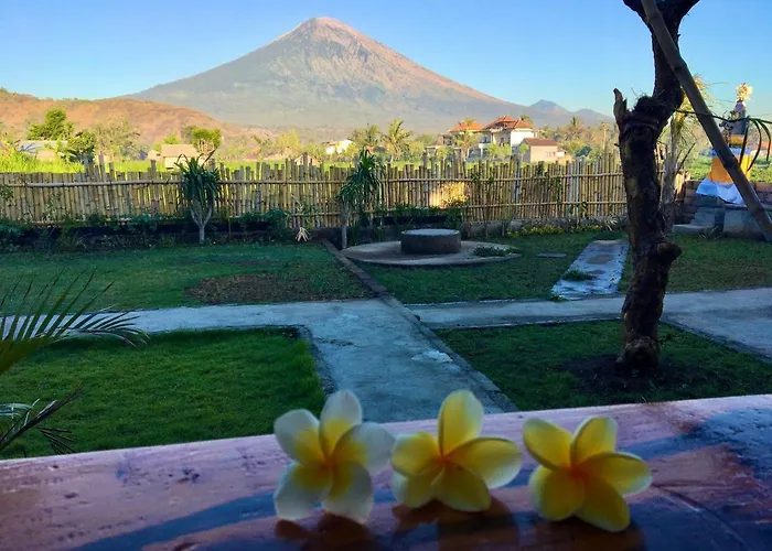 Agung Inn Amed